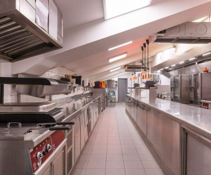 Installations de cuisine professionnelle sur mesure Monaco