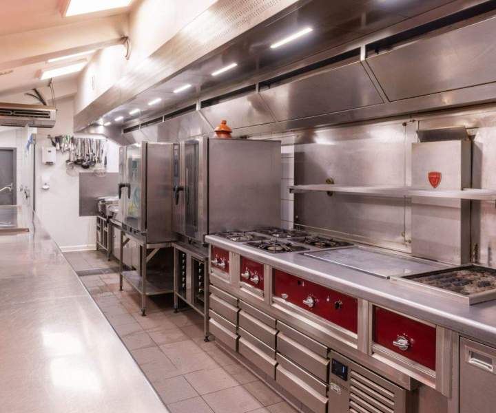 Installateur de cuisine professionnelle sur mesure Monaco